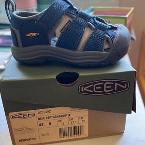 Keen 6T Newport H2-brand new